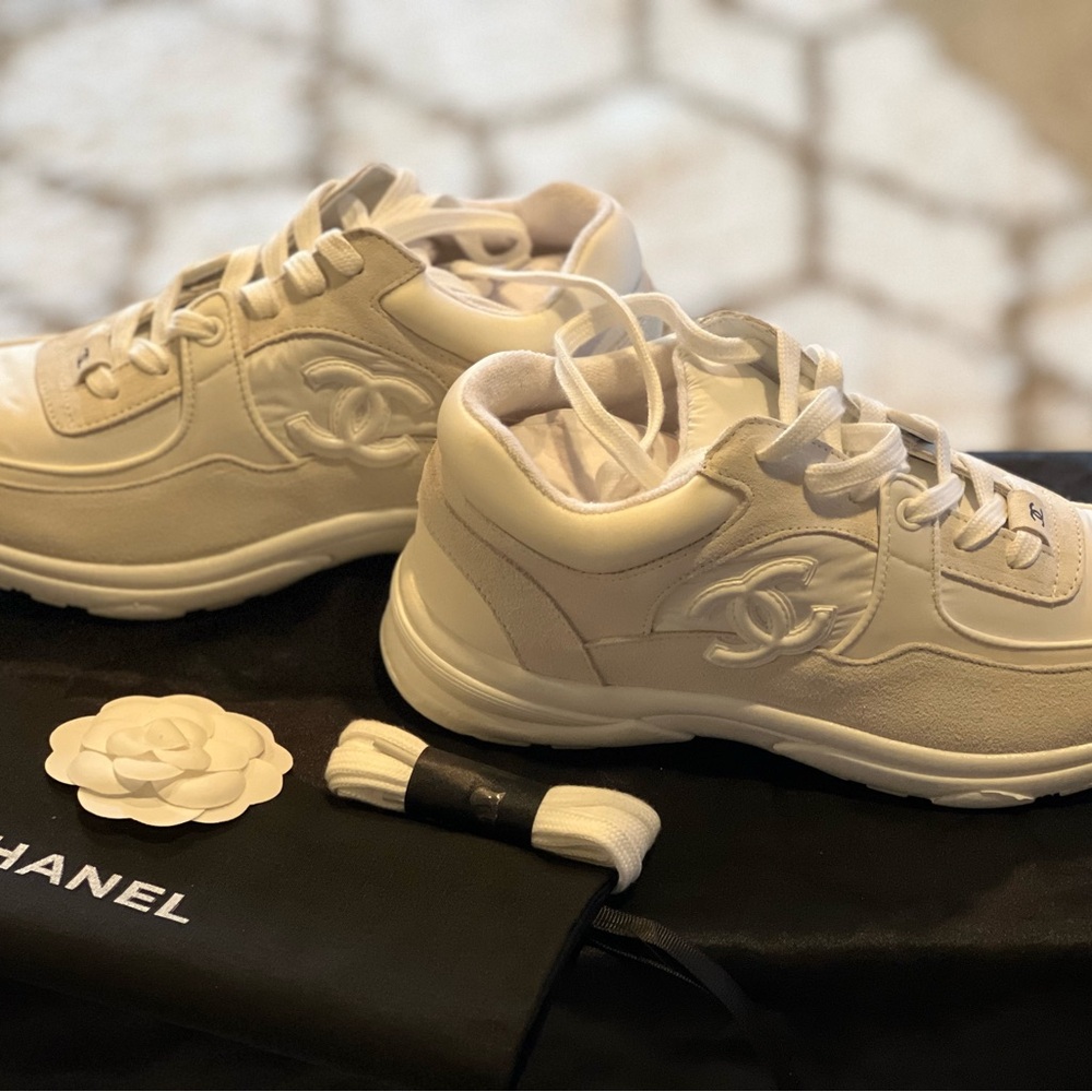 NEW Chanel Women’s Interlocking CC Logo  Sneakers RUN VERY SMALL‼️‼️